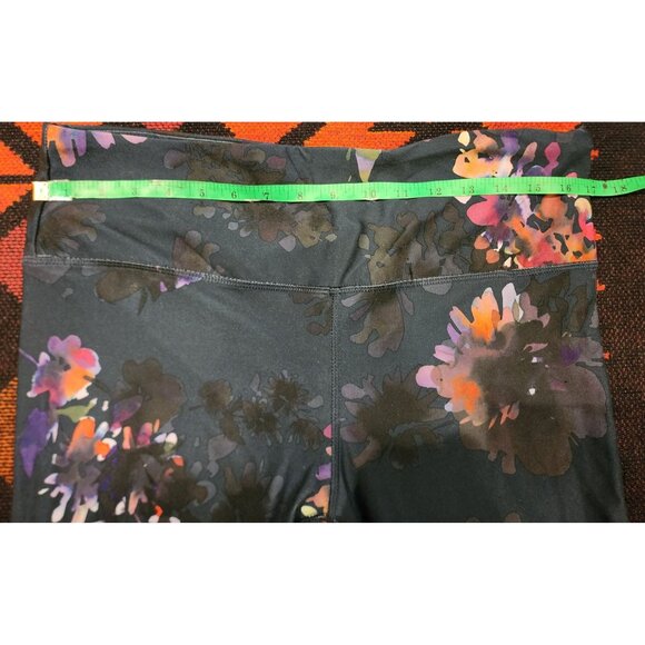 RBX Women's Floral Print High-Waisted Capri Leggings - Picture 2 of 9